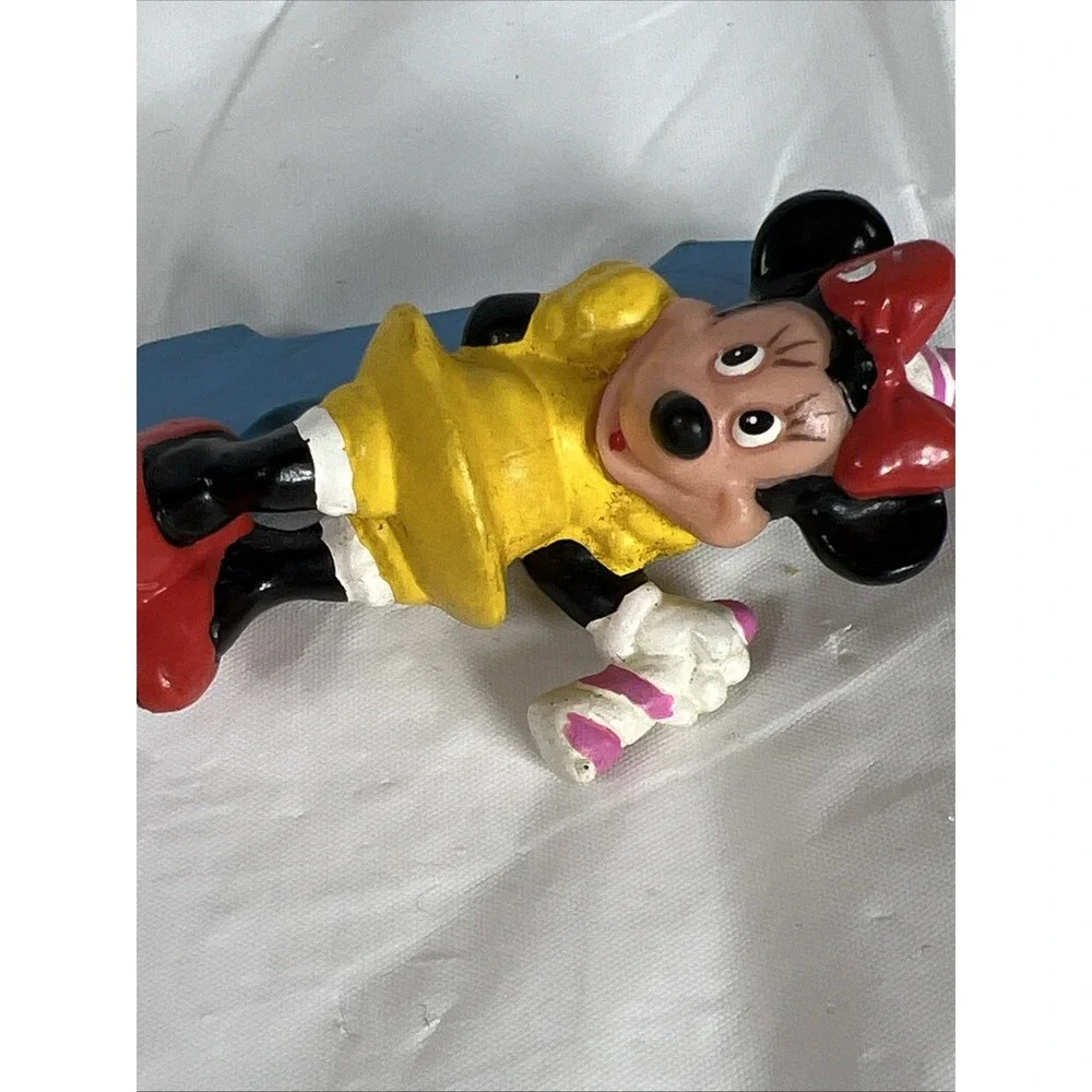 Vintage 1980's Disney Minnie Mouse‎ 1st Birthday No. 1 cake topper PVC Figure 2